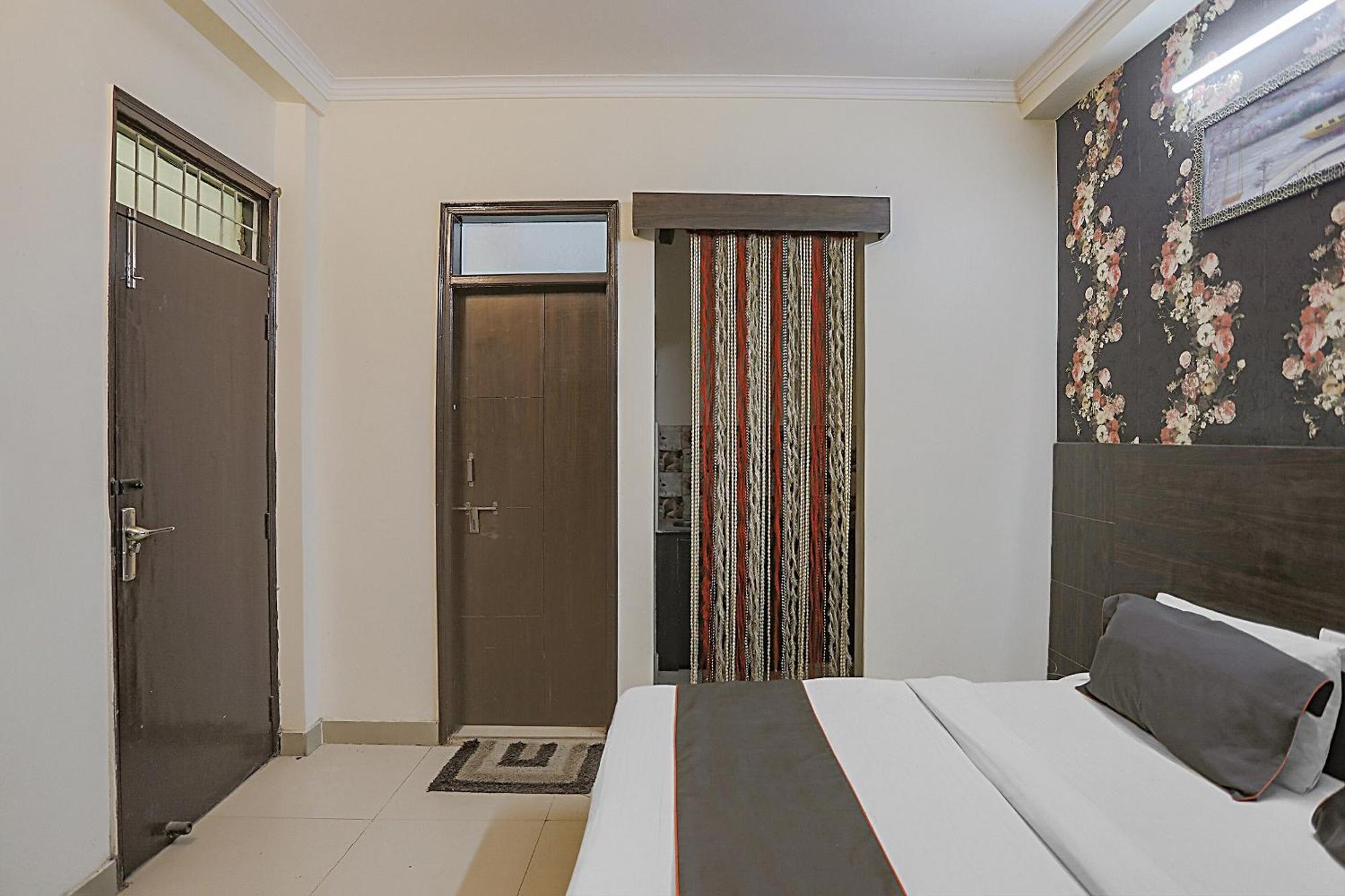 Capital O 84115 Hotel Sun Villa Nuova Delhi Esterno foto