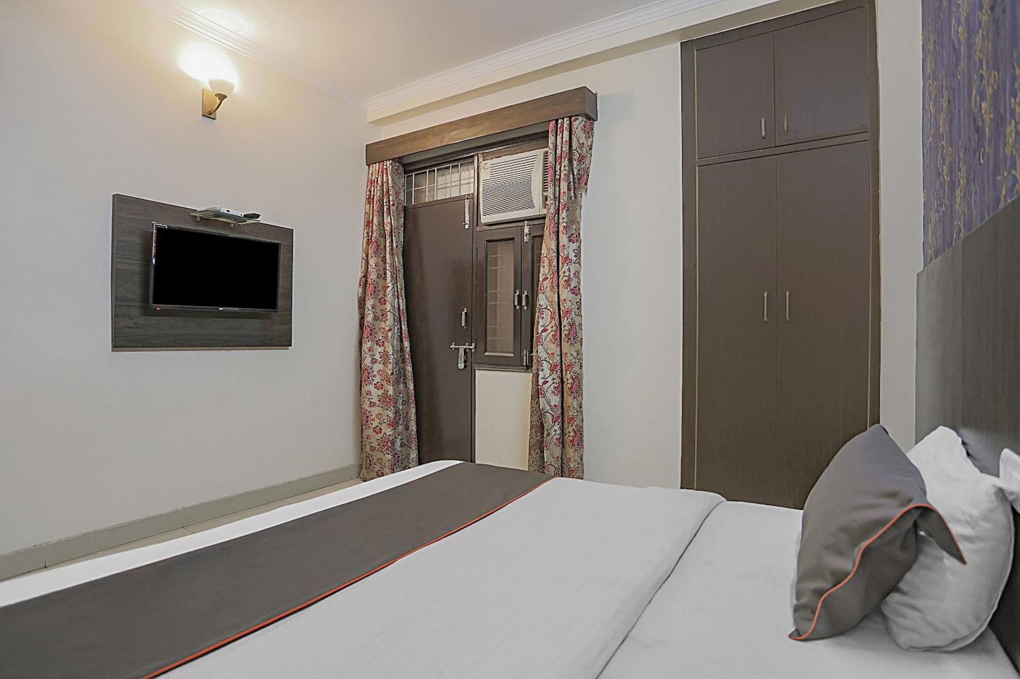 Capital O 84115 Hotel Sun Villa Nuova Delhi Esterno foto