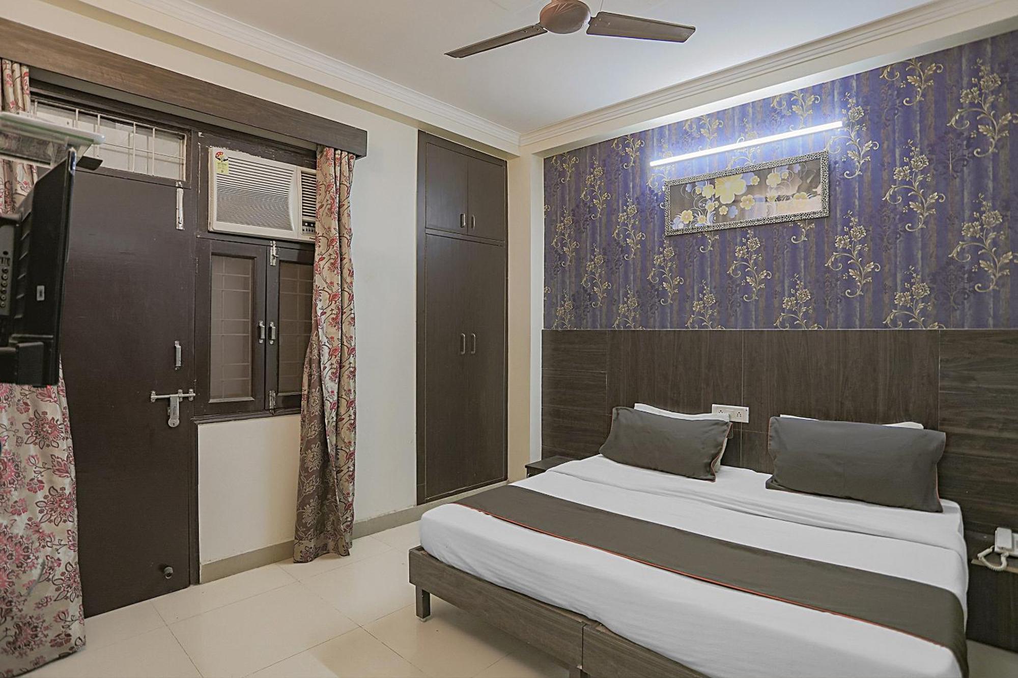 Capital O 84115 Hotel Sun Villa Nuova Delhi Esterno foto